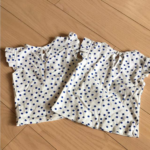 姉妹 お揃い 80 90 フリル袖 キッズ/ベビー/マタニティのキッズ服女の子用(90cm~)(Tシャツ/カットソー)の商品写真