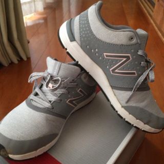 ニューバランス(New Balance)の美品 ニューバランス 24cm 577(スニーカー)