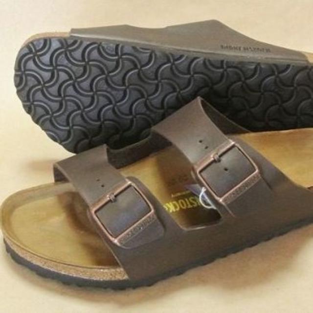 BIRKENSTOCK(ビルケンシュトック)のBirkenstock Arizonaアリゾナ 茶 EU42≒27cm 独製 メンズの靴/シューズ(サンダル)の商品写真