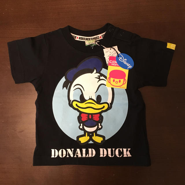 Disney(ディズニー)の【新品】【Disney】80cm Tシャツ DONALD DUCK 黒 キッズ/ベビー/マタニティのベビー服(~85cm)(Ｔシャツ)の商品写真