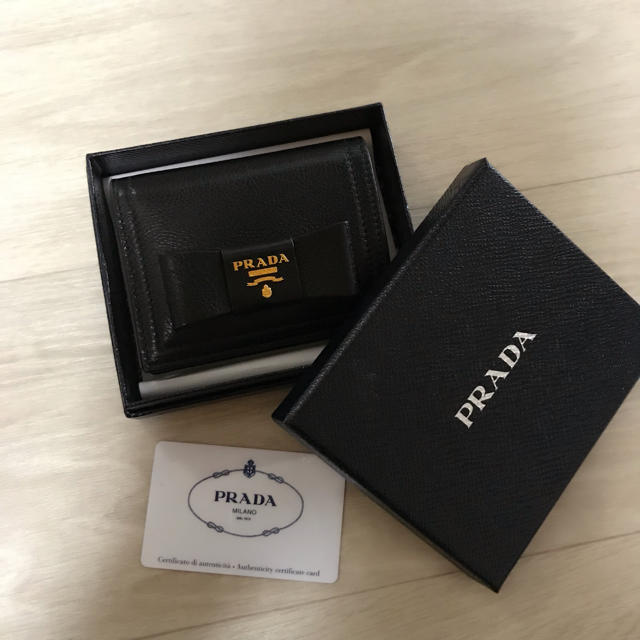 PRADA(プラダ)のPRADA＊財布 レディースのファッション小物(財布)の商品写真