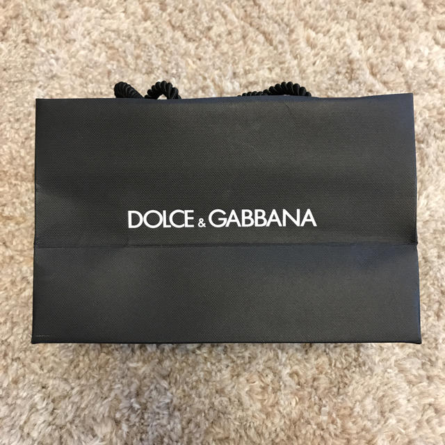 DOLCE&GABBANA(ドルチェアンドガッバーナ)のドルガバ 紙袋 レディースのバッグ(ショップ袋)の商品写真