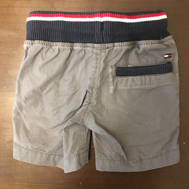 TOMMY HILFIGER(トミーヒルフィガー)の【TOMMY HILFIGER】2T/90cm ショートパンツ グレー キッズ/ベビー/マタニティのキッズ服男の子用(90cm~)(パンツ/スパッツ)の商品写真