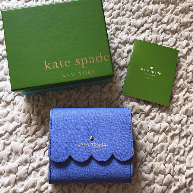 kate spade new york(ケイトスペードニューヨーク)の♡4月末まで値下げ♡kate spade 折り財布  レディースのファッション小物(財布)の商品写真