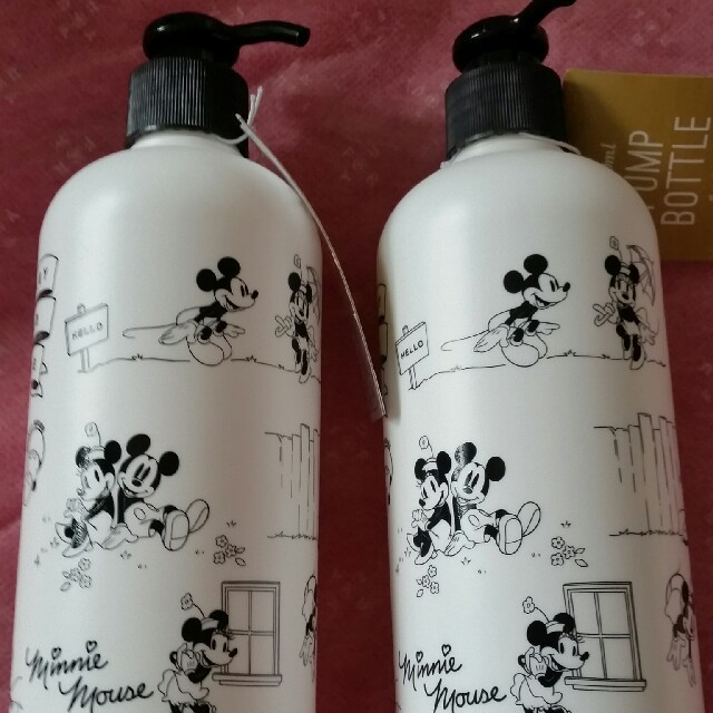 Disney ディズニー ボトルポンプ ミッキー ミニー シャンプー リンス 2個セット の通販 By リンリン S Shop ディズニー ならラクマ