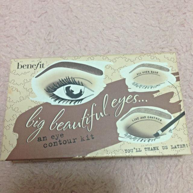 Benefit(ベネフィット)のbencefit♡アイシャドウ コスメ/美容のベースメイク/化粧品(その他)の商品写真