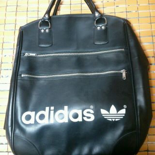 adidas(スーツケース/キャリーバッグ)のフリマアイテム一覧 adidas(スーツケース/キャリーバッグ)のフリマアイテム一覧