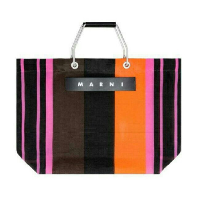 Marni(マルニ)のマルニ直営店購入　ストライプバッグ　マルニカフェIENAGUZARAユニクロザラ レディースのバッグ(トートバッグ)の商品写真