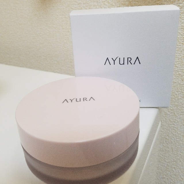 AYURA(アユーラ)のアユーラ　トーンアップパウダー コスメ/美容のベースメイク/化粧品(フェイスパウダー)の商品写真