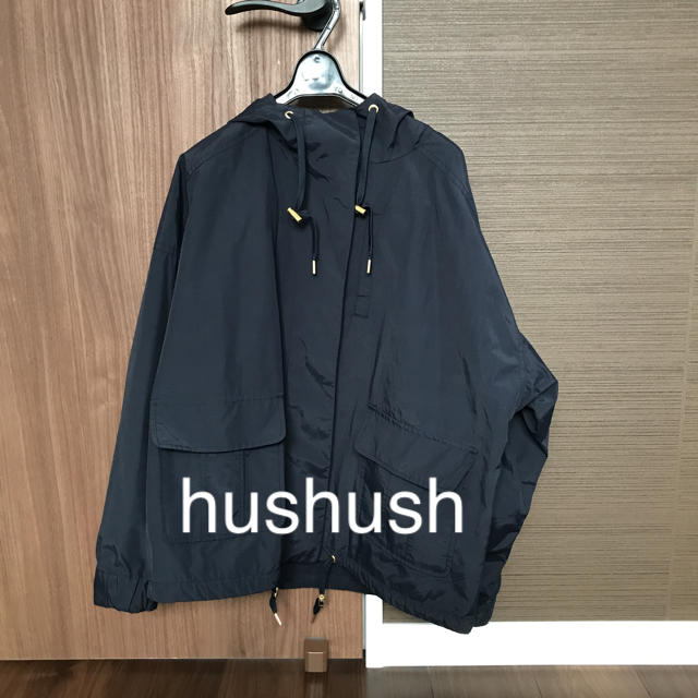 HusHush(ハッシュアッシュ)のhushush  ＊今季  マウンテンパーカー レディースのジャケット/アウター(ブルゾン)の商品写真