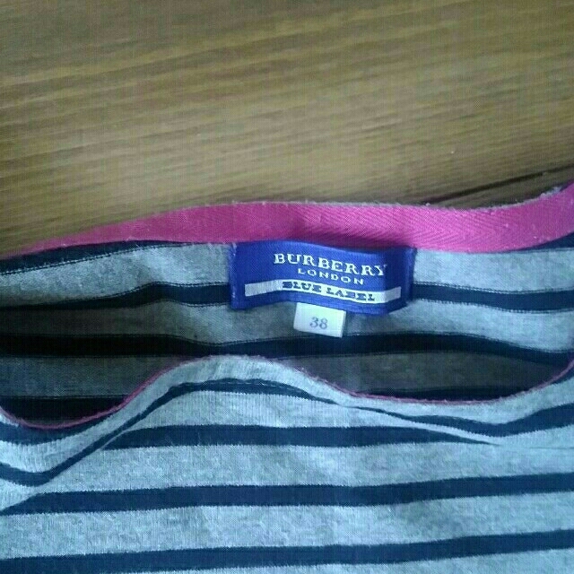 BURBERRY BLUE LABEL(バーバリーブルーレーベル)のバーバリーブルーレーベルトップス レディースのトップス(Tシャツ(長袖/七分))の商品写真