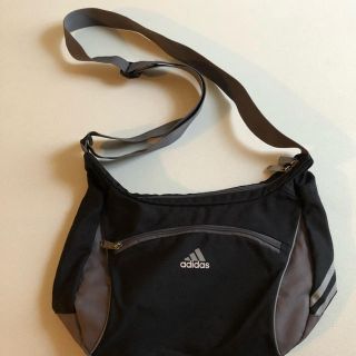 アディダス(adidas)のadidas ショルダーバック(paopao様専用)(ショルダーバッグ)