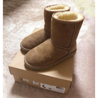 アグ(UGG)のハワイ購入 UGG キッズ クラシック ムートンブーツ 21cm(ブーツ)