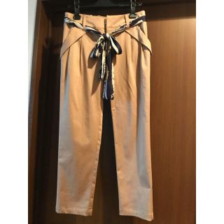 ジャスグリッティー(JUSGLITTY)のJUSGLITTY ジャスグリッティ クロップドパンツ サイズ2 ☆未使用品☆(クロップドパンツ)