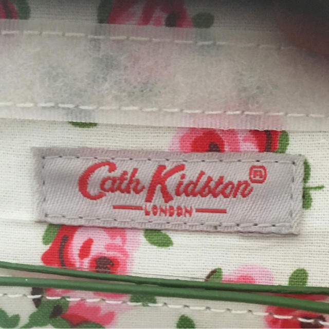 Cath Kidston(キャスキッドソン)のカード入れ レディースのファッション小物(名刺入れ/定期入れ)の商品写真