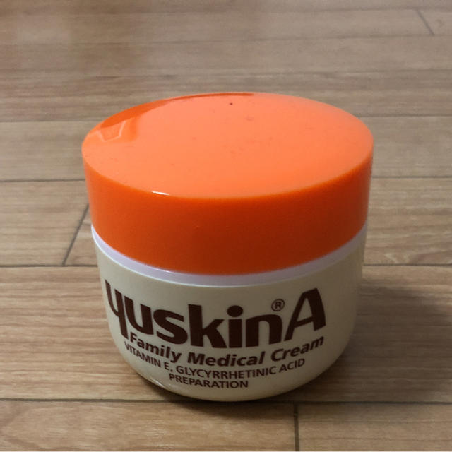 Yuskin(ユースキン)のユースキン ファミリー メディカル クリーム コスメ/美容のボディケア(ハンドクリーム)の商品写真