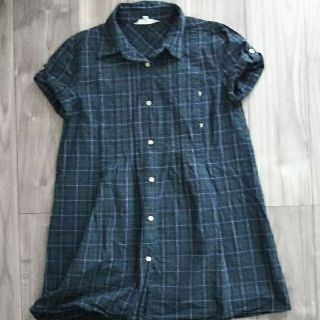 ニシマツヤ(西松屋)の【マタニティ】チェックシャツ  チュニック ワンピース size M(マタニティトップス)