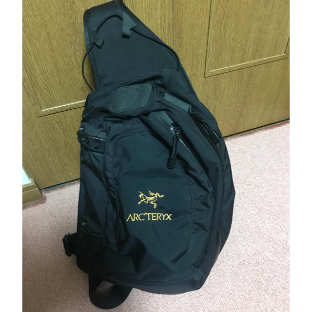 ARC'TERYX - アークテリクス クイバー ワンショルダーの通販 by ARC'TERYX - アークテリクス クイバー ワンショルダーの通販 by