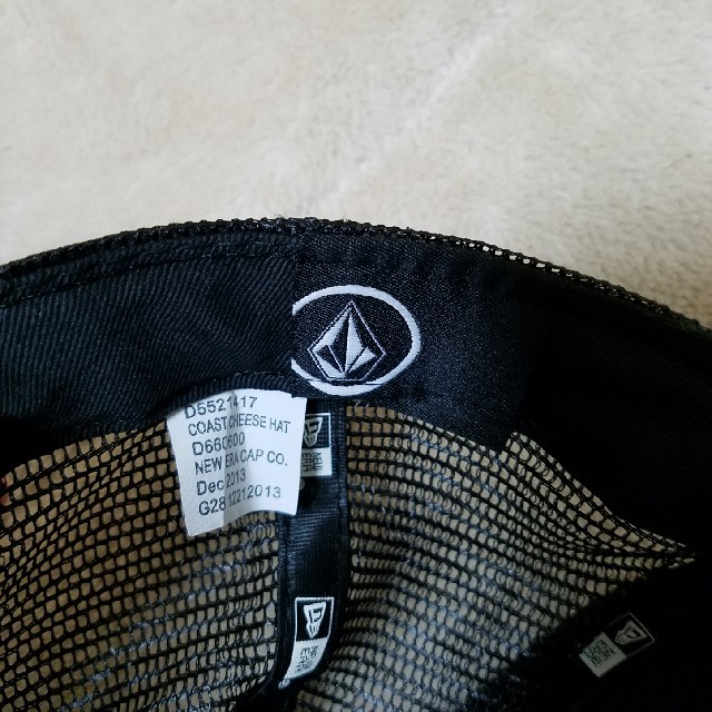 NEW ERA(ニューエラー)のVOLCOM×NEWERA キャップ メンズの帽子(キャップ)の商品写真