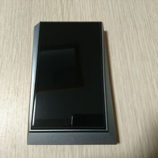 アイリバー(iriver)のAstell&Kern AK320  純正バーガンディーケース付き(ポータブルプレーヤー)