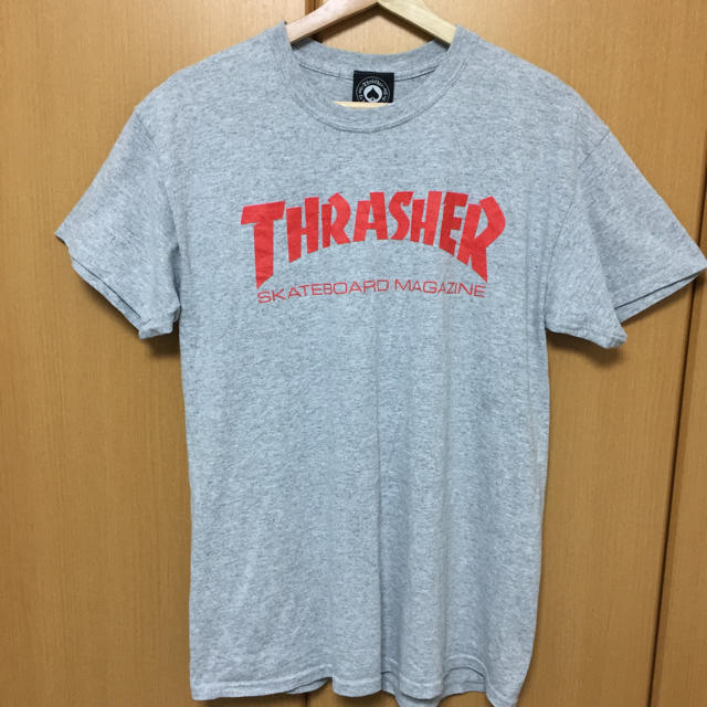 THRASHER(スラッシャー)のTHRASHER Tシャツ グレー メンズのトップス(Tシャツ/カットソー(半袖/袖なし))の商品写真