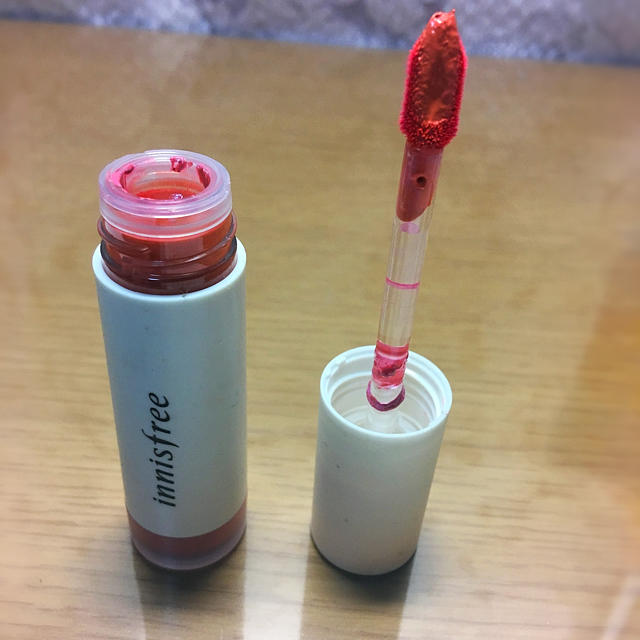 Innisfree(イニスフリー)のInnisfree ビビッドクリーミーティント 最終価格 コスメ/美容のベースメイク/化粧品(口紅)の商品写真