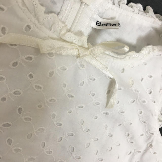 BeBe(ベベ)のべべ タンクトップ レース 90 キッズ/ベビー/マタニティのキッズ服女の子用(90cm~)(Tシャツ/カットソー)の商品写真