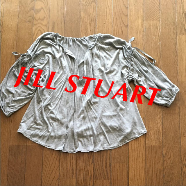 JILLSTUART(ジルスチュアート)のJILLSTUART カットソー 七分袖 グレー S レディースのトップス(カットソー(長袖/七分))の商品写真