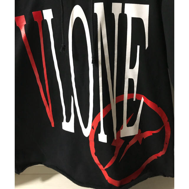 FRAGMENT(フラグメント)のvlone×Fragment パーカー メンズのトップス(パーカー)の商品写真