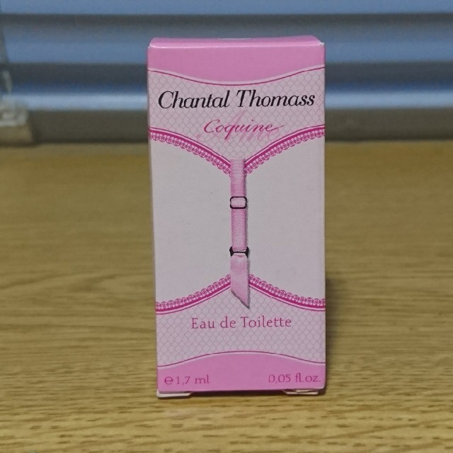 Chantal Thomass(シャンタルトーマス)のアム コキーヌ 1.7ml コスメ/美容の香水(香水(女性用))の商品写真