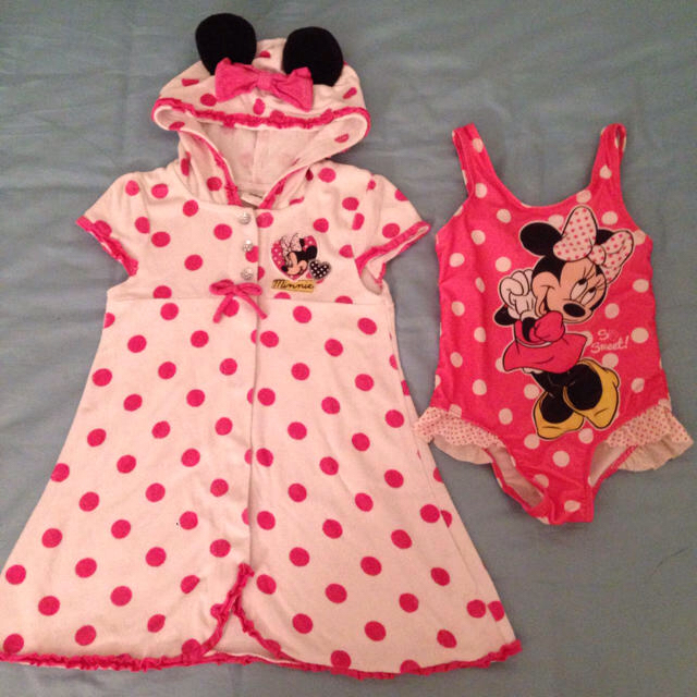 Disney(ディズニー)のミニーマウスの水着セット♡ サイズ5 キッズ/ベビー/マタニティのキッズ服女の子用(90cm~)(水着)の商品写真