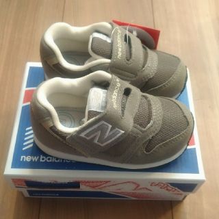 ニューバランス(New Balance)の箱なし　ニューバランス ベビー スニーカー
14.5cm グレー(スニーカー)