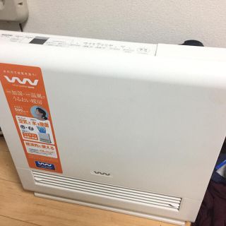 サンヨー(SANYO)のSANYO 加湿ファンヒーター(ファンヒーター)