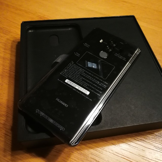 たつほのか様専用　huawei ファーウェイ mate10 pro グレー　 スマホ/家電/カメラのスマートフォン/携帯電話(スマートフォン本体)の商品写真