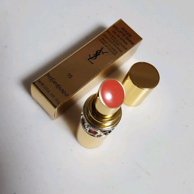 Yves Saint Laurent Beaute(イヴサンローランボーテ)の特価！イヴ・サンローラン口紅no15 コスメ/美容のベースメイク/化粧品(口紅)の商品写真