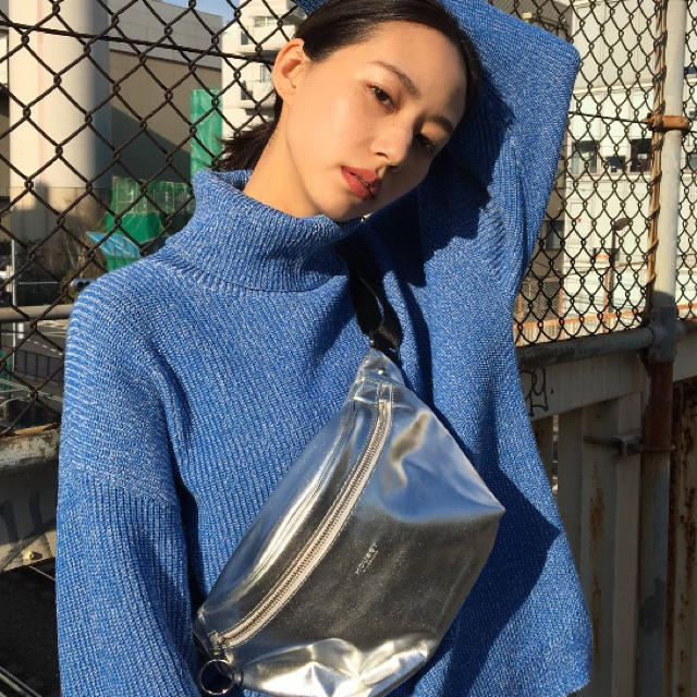 moussy(マウジー)の即完売品♡MOUSSY waist&shoulder BAG♡ボディーバッグ レディースのバッグ(ボディバッグ/ウエストポーチ)の商品写真