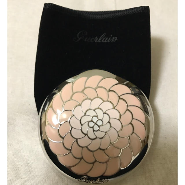 GUERLAIN(ゲラン)のゲラン メテオリット フェイスパウダー コスメ/美容のベースメイク/化粧品(フェイスパウダー)の商品写真