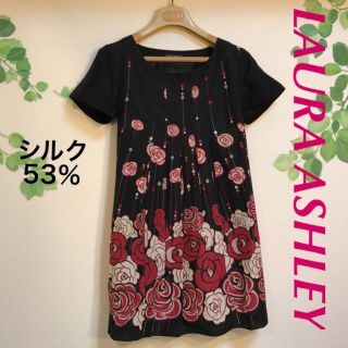 ローラアシュレイ(LAURA ASHLEY)のローラアシュレイ シルク 薔薇柄 チュニックブラウス(チュニック)