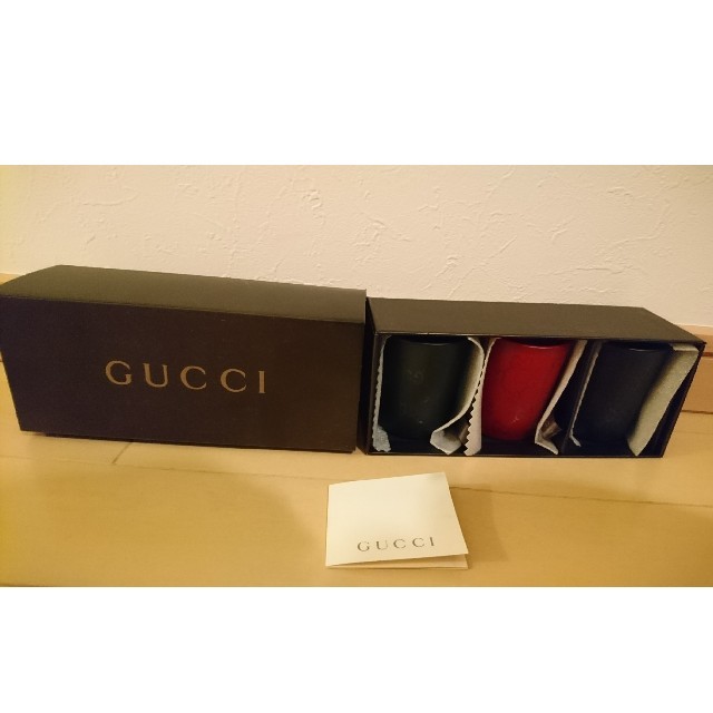 Gucci(グッチ)のタイムセール！グッチ キャンドル 未使用 コスメ/美容のリラクゼーション(キャンドル)の商品写真