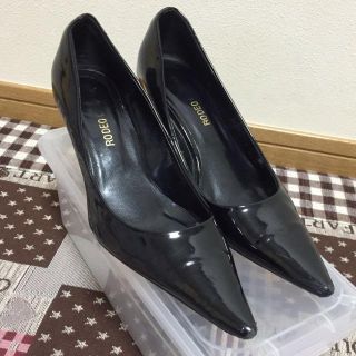 ロデオクラウンズ(RODEO CROWNS)のエナメルパンプス(ハイヒール/パンプス)