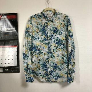 ザラ(ZARA)のザラ　花柄　シャツ(シャツ)