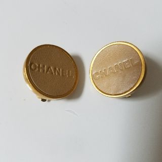 シャネル イヤリング(レザー)の通販 40点 | CHANELのレディースを