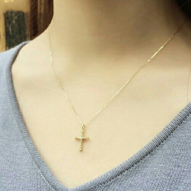 ahkahクレオクロスネックレス 美品 おすすめネット www.synple.fr