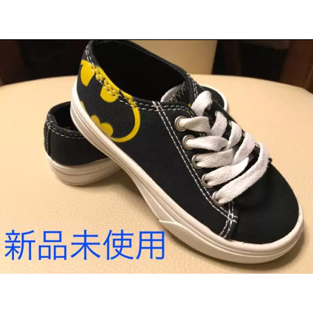 VANS(ヴァンズ)の【新品未使用】BATMAN バットマン スニーカー 13.5〜14.5cm キッズ/ベビー/マタニティのベビー靴/シューズ(~14cm)(スニーカー)の商品写真