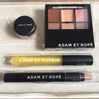 アダムエロぺ(Adam et Rope')の【未使用】inRed 2018年5月号付録 コスメ4点セット(コフレ/メイクアップセット)