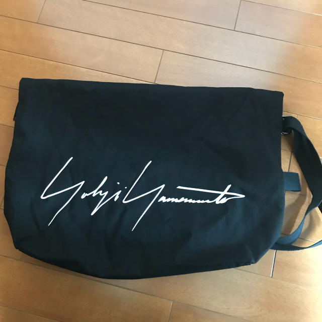 ヨウジヤマモト ショルダーバッグ 青山限定 - www.husnususlu.com