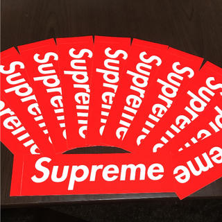 シュプリーム(Supreme)の【縦5.7cm横20.4cm全体】Supreme box ロゴ ステッカー(ステッカー)