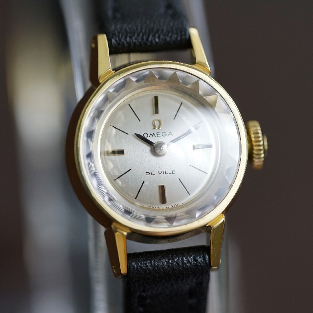 OMEGA(オメガ)の美品 オメガ デビル カットガラス ゴールド 手巻き レディース Omega レディースのファッション小物(腕時計)の商品写真
