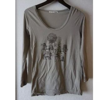 ミューカ(mjuka)のミューカmjuka　動物柄 カットソー Tシャツ(Tシャツ(半袖/袖なし))