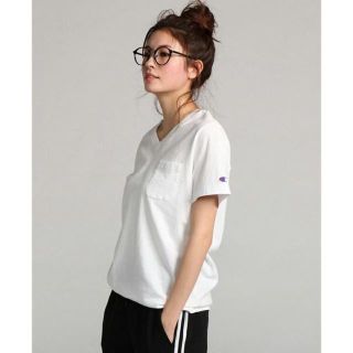 チャンピオン(Champion)の【Champion】USAコットン ポケット付き Vネック無地Tシャツ(Tシャツ(半袖/袖なし))